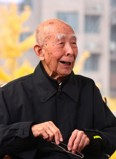 馮先生.png